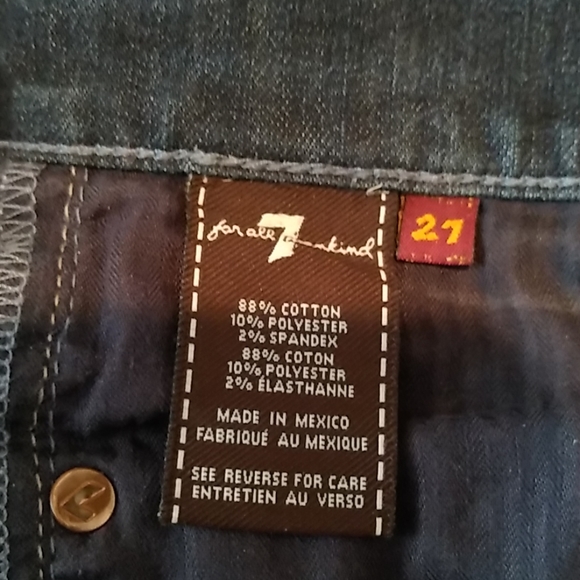 7 for all mankind jeans. size 27. Bootcut. - Picture 5 of 6
